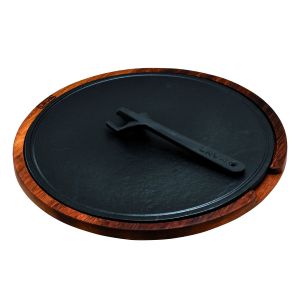 Деревянный поднос с чугунным блюдом(Ø)34cm. (4 pieces Silicon seperater, between wood and plate)
